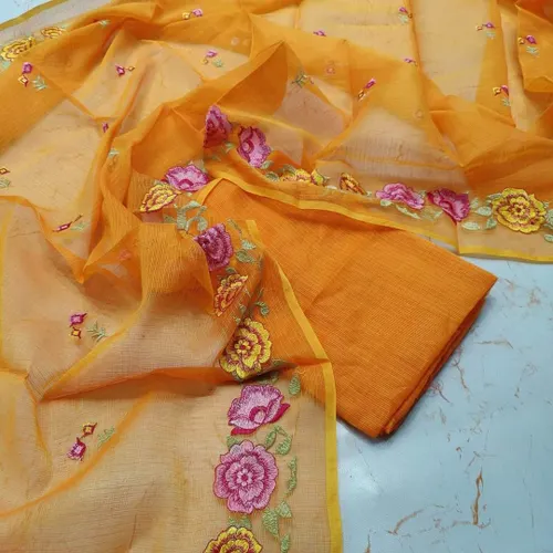 Classic Kota Doria Saree – Light, Airy & Perfect for Daily Elegance